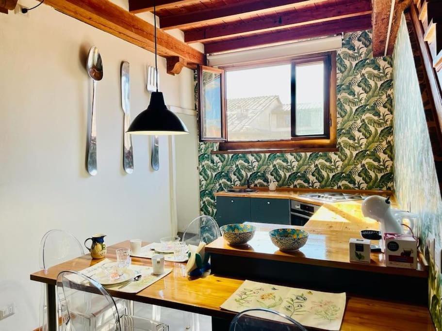 Loft Moderno Ubicato Nel Centro Storico Di Lucca Apartment Екстериор снимка